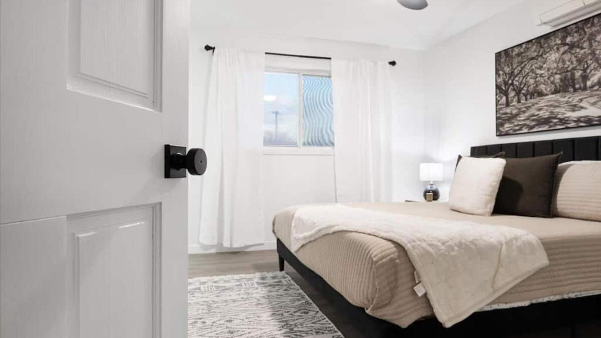 Vacation Paradise In Old Town Holiday home *