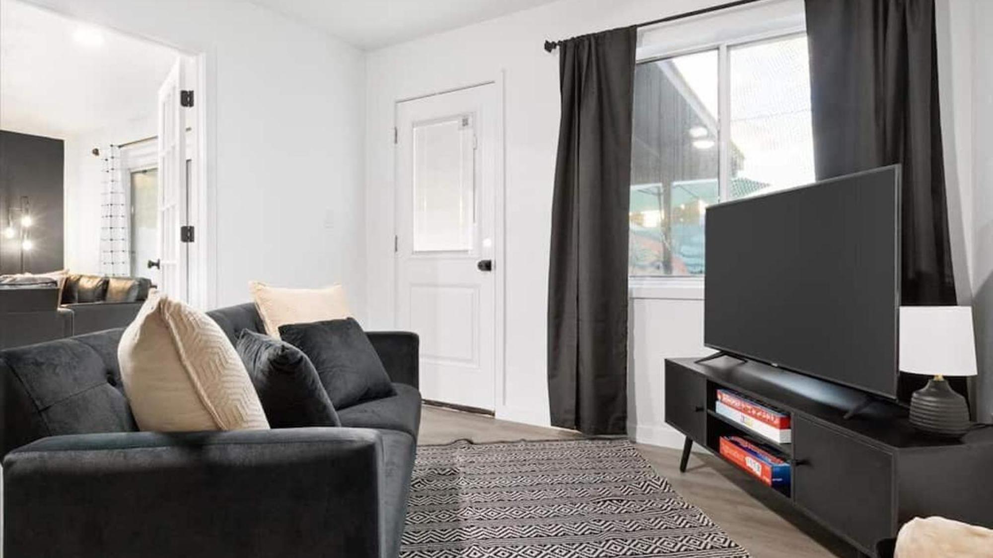 Vacation Paradise In Old Town Holiday home *